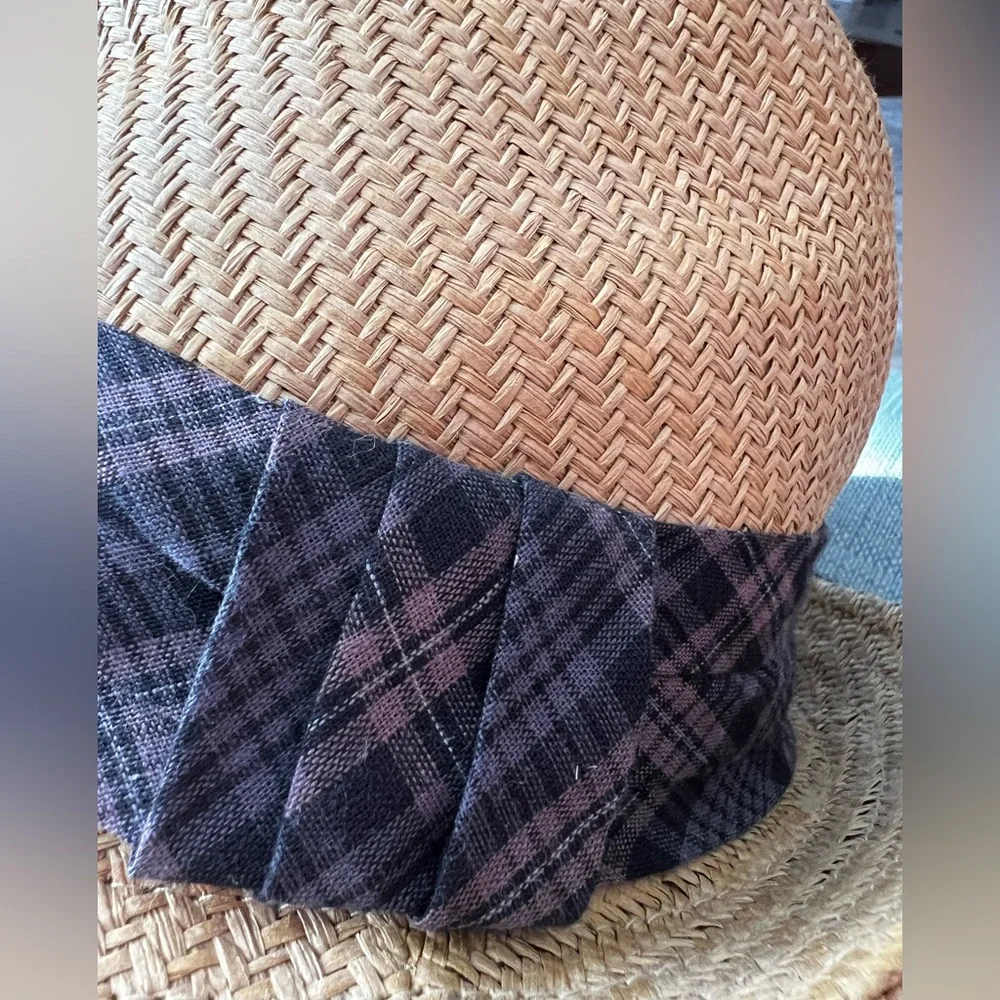 Target Fedora Tan Hat Size M/L